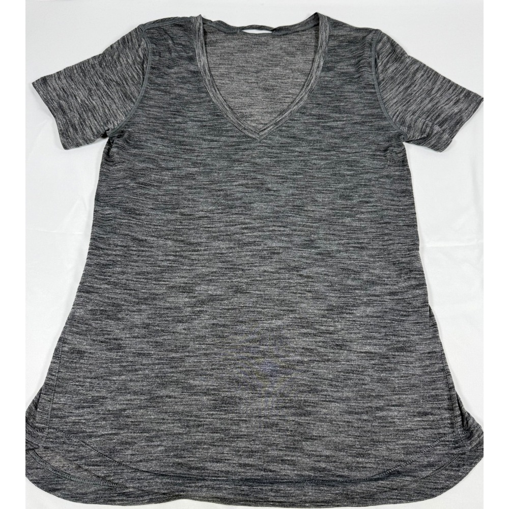Lululemon Womens Heathered Grey V-Neck Short Sleeve Athletic Top Curved Hem S
